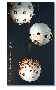  Decorate  House  Christmas on Christmas Tree Ball Ornaments Are Luxurious Looking   Easy Christmas